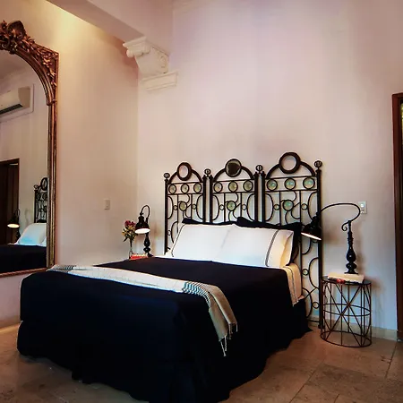 La Isabela Suites-2